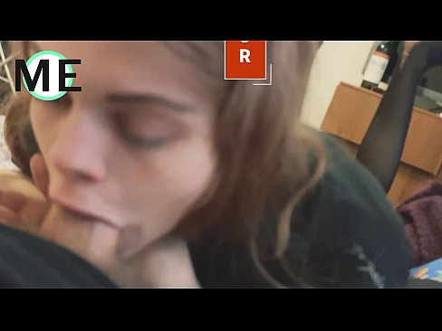 ❤️ Garganta, meia-calça rasgada e calcanhar rasgado é agradável de conhecer Porno em porno pt.befuck-net.ru